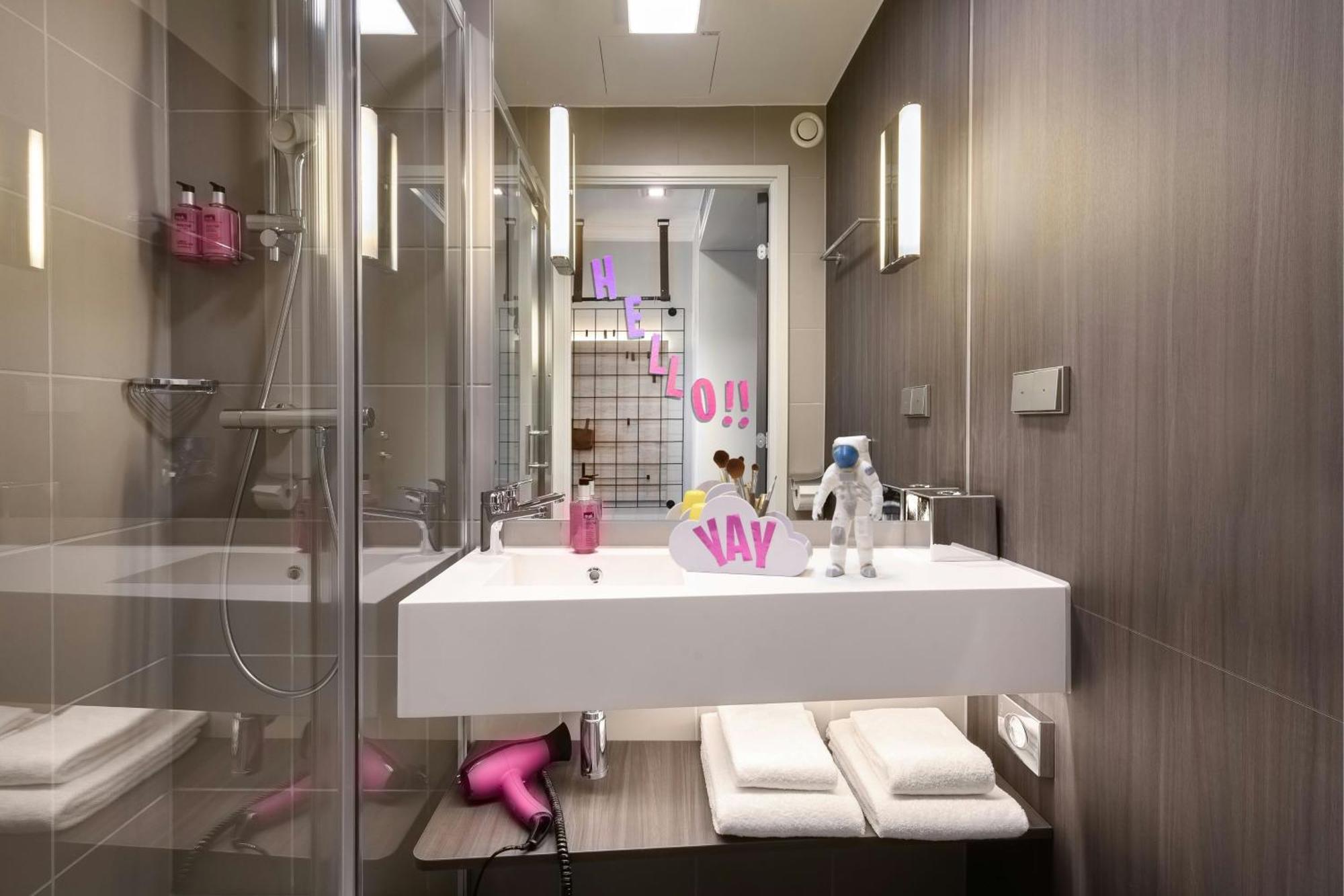 Moxy Stuttgart Feuerbach Hotell Eksteriør bilde